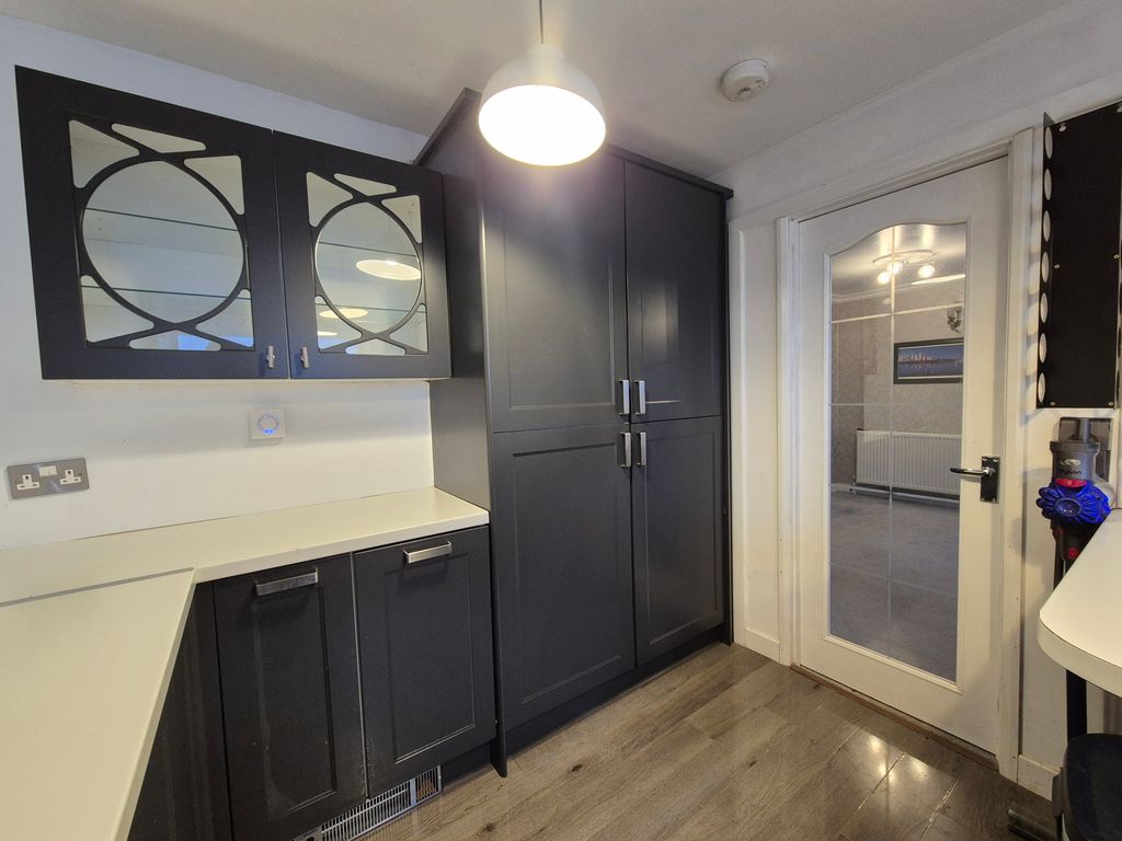 Additional image 9 of 2 bed flat to rentConwy Court, Llanrwst Road, Glan Conwy LL28