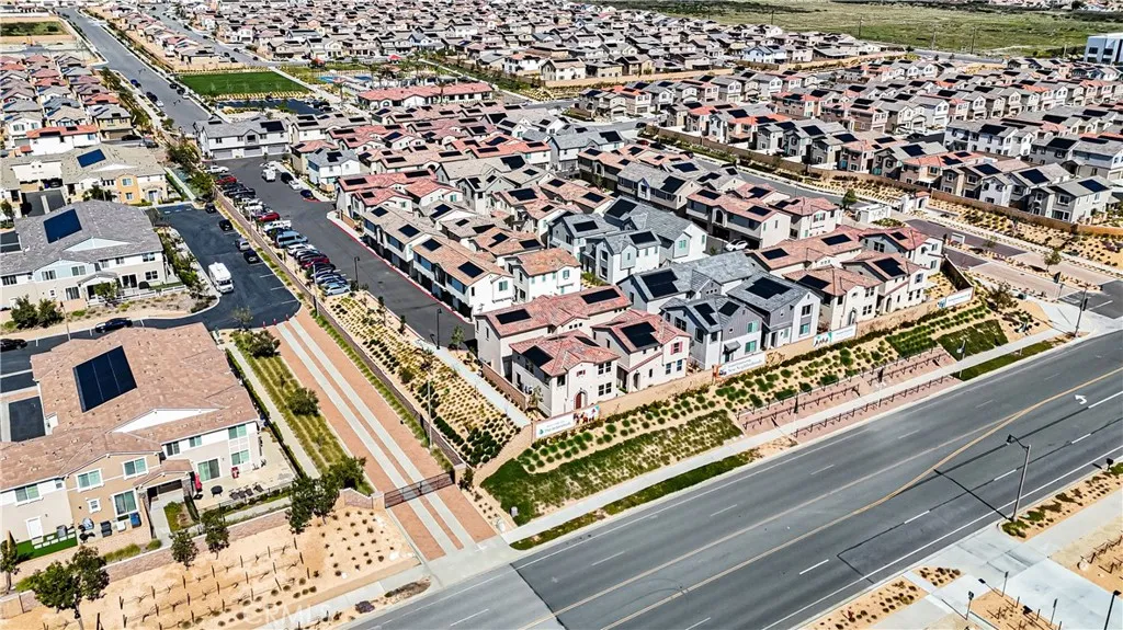 Additional image 43 of 16651 Snowdrop Ln Unit 1, Fontana, CA 92336