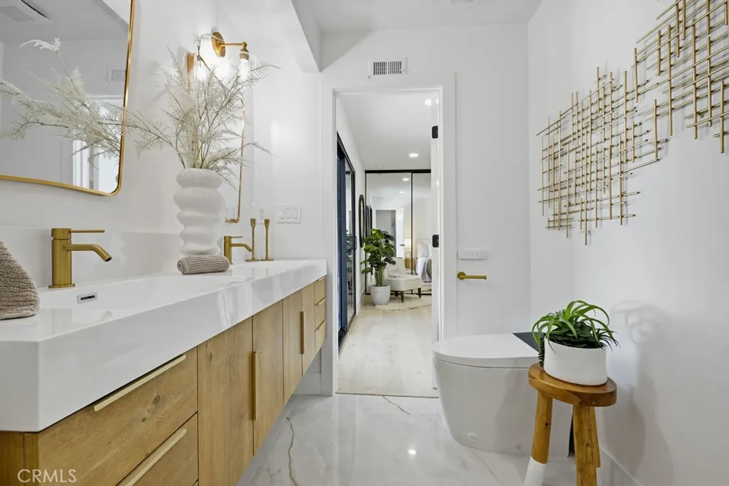 Additional image 14 of 410 W Crystal View Ave, Orange, CA 92865