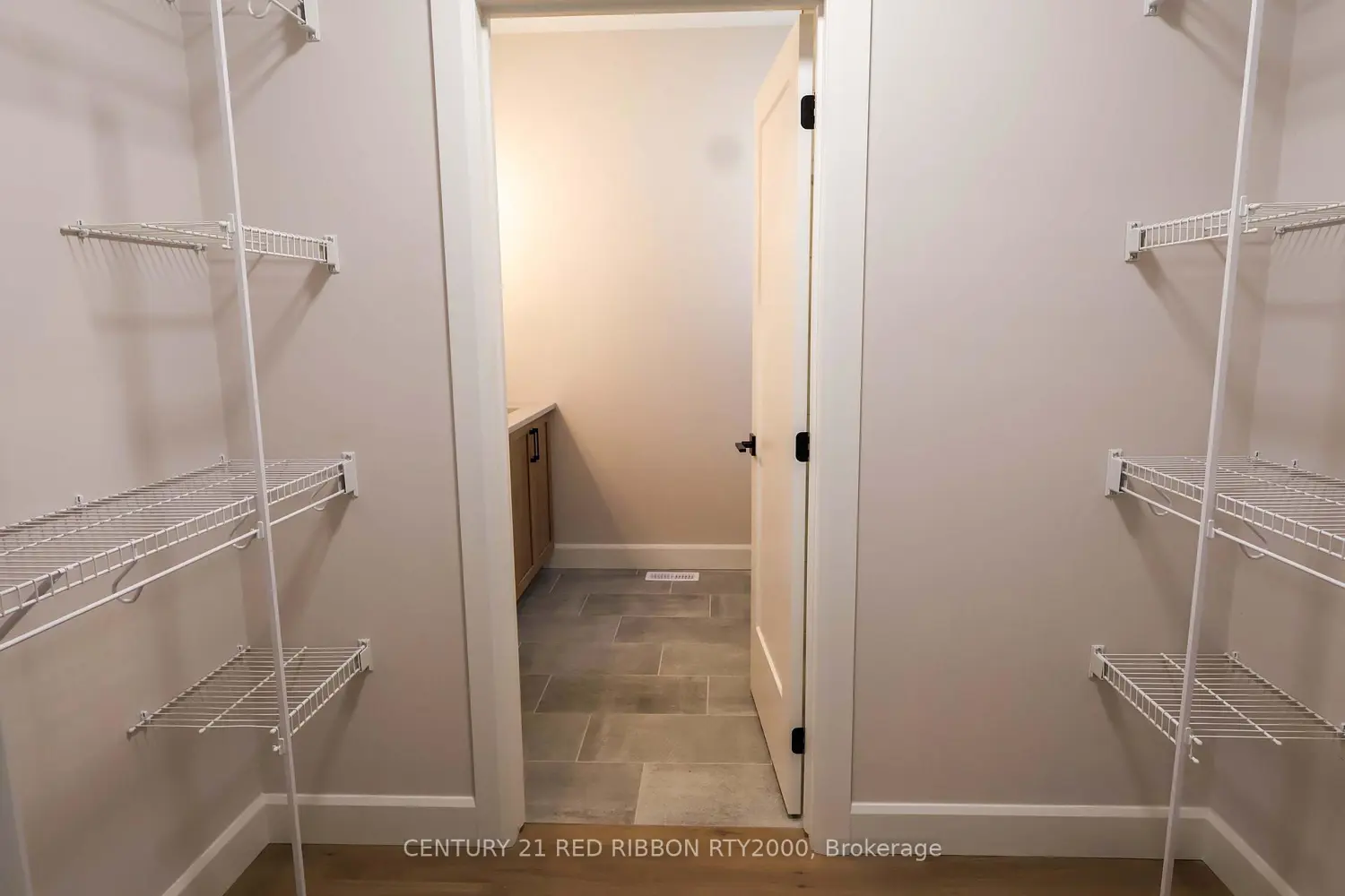 Additional image 15 of 430 Head Street 22