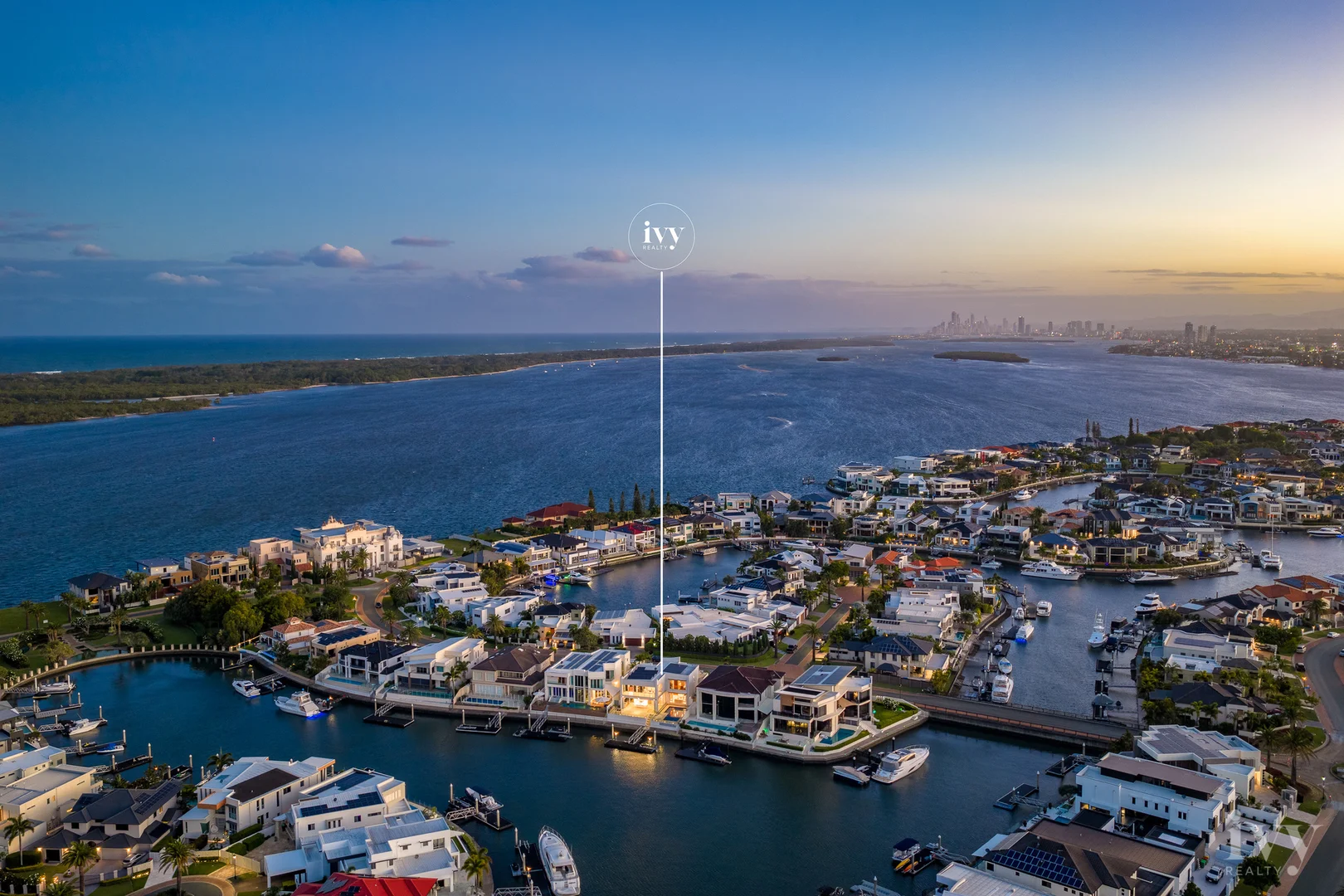 Additional image 31 of 8 King Charles Drive, Sovereign Islands QLD 4216