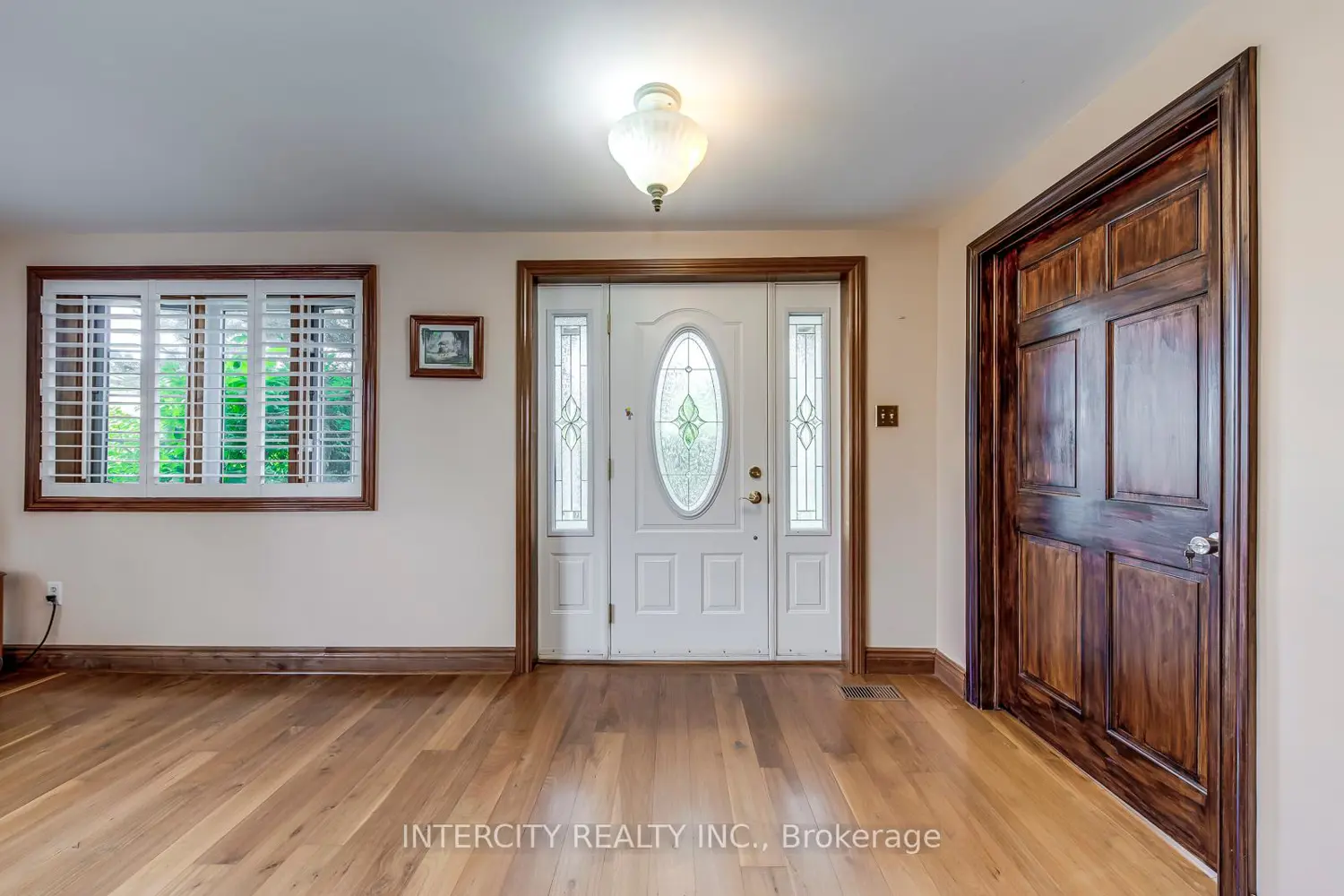 Additional image 16 of 2764 Governors Road