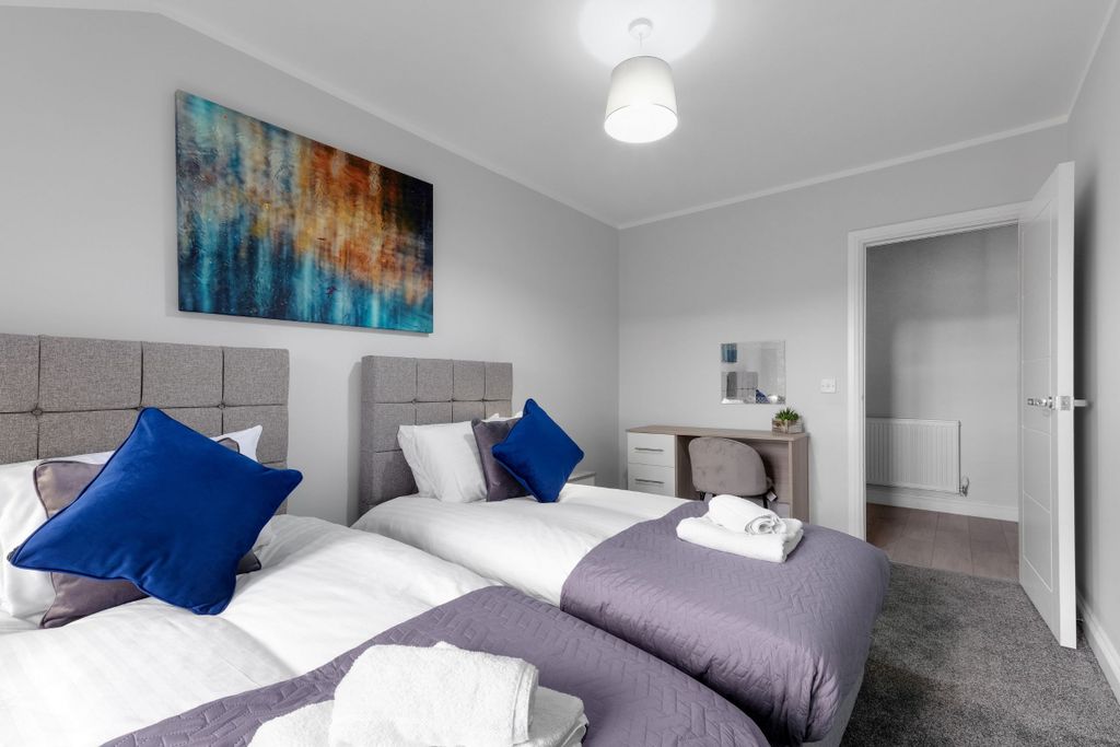 Additional image 13 of 2 bed flat to rentWest Wycombe Road, High Wycombe HP12
