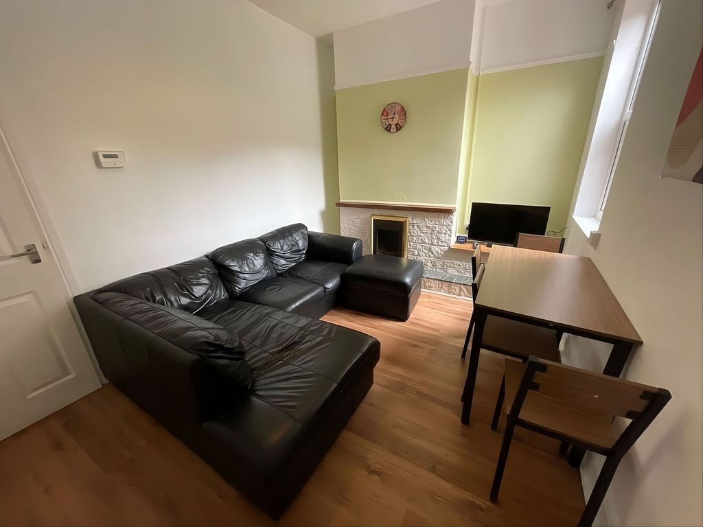 Additional image 11 of 4 bed terraced house to rentMellard Street, Newcastle ST5