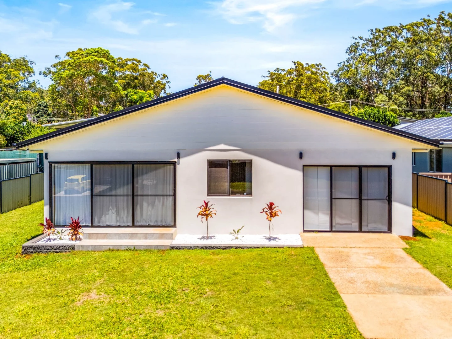 80 Jackson Road, Russell Island QLD 4184