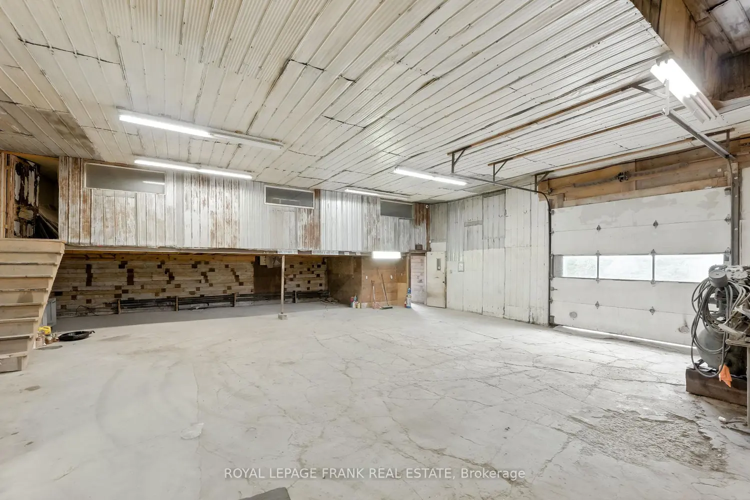 Additional image 16 of 274 Highway 35