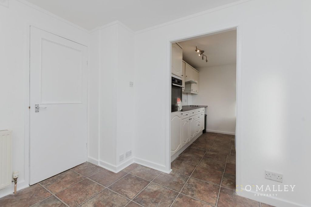 Additional image 4 of 2 bed semi-detached house to rentGean Road, Alloa FK10