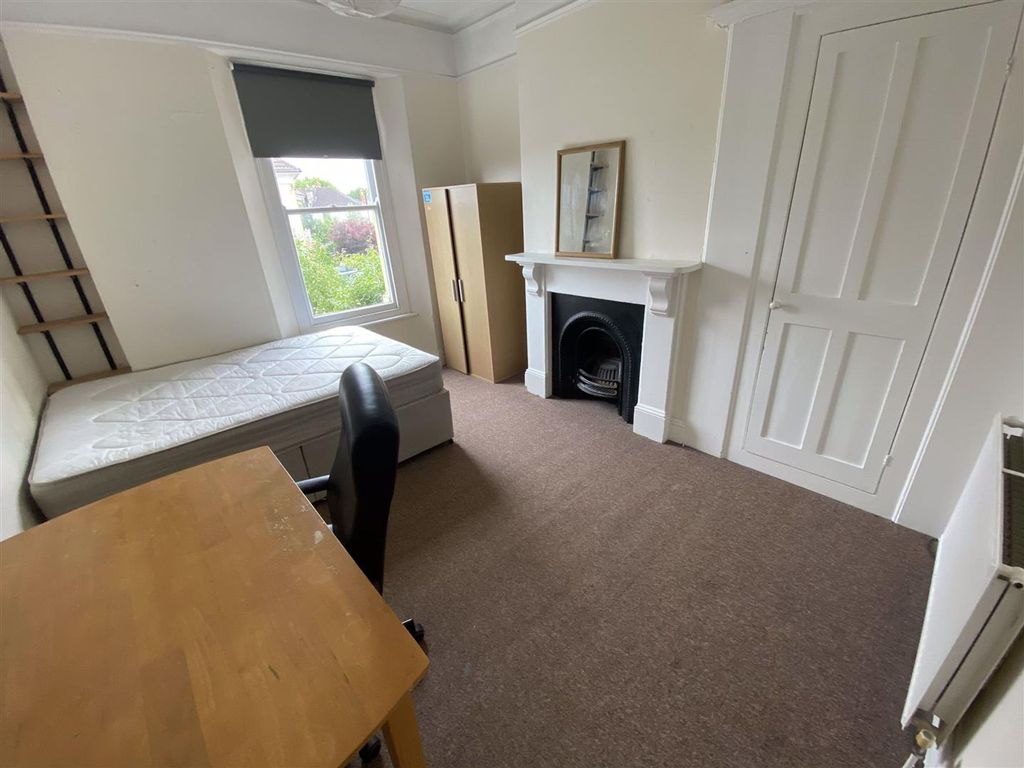 Additional image 5 of 5 bed flat to rent17 Hazelton Road, Bristol BS7