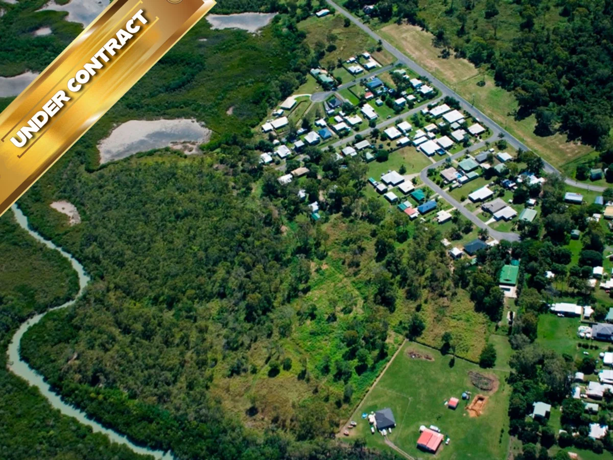 Manon Street, Armstrong Beach QLD 4737