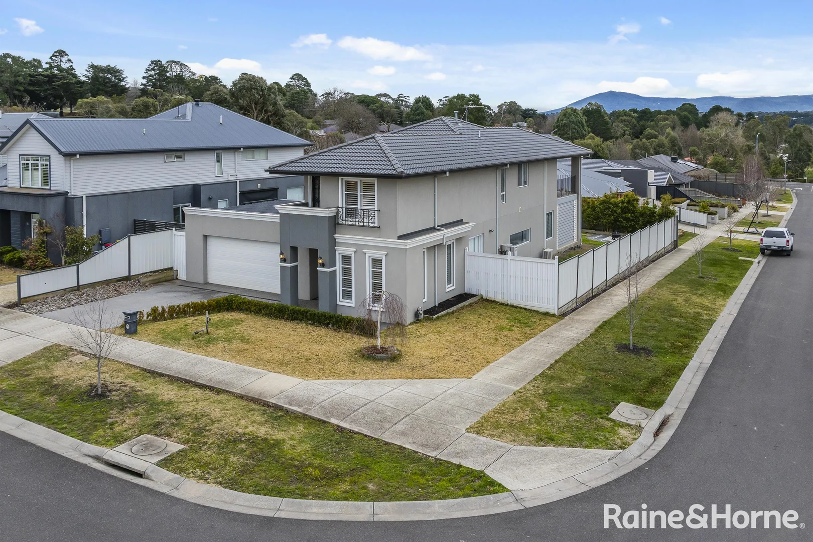 Additional image 31 of 12 Manassa Drive, Gisborne VIC 3437