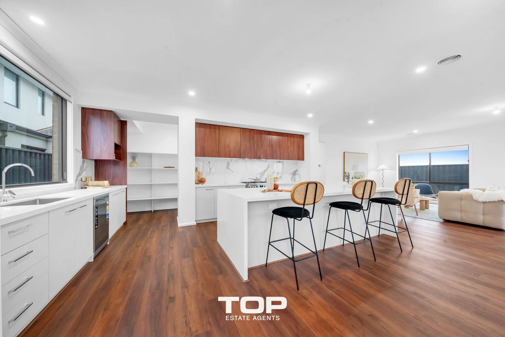 Additional image 16 of 32 Cavern Boulevard, Clyde North VIC 3978