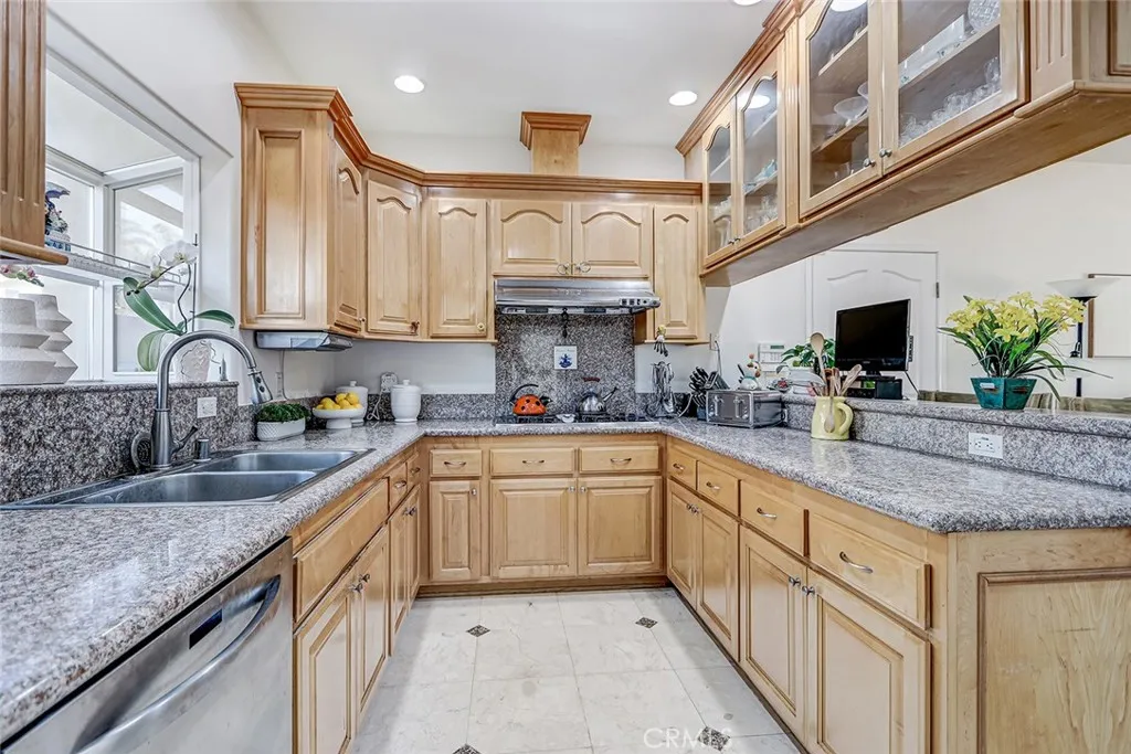 Additional image 10 of 2313 Nelson Avenue Unit A, Redondo Beach, CA 90278