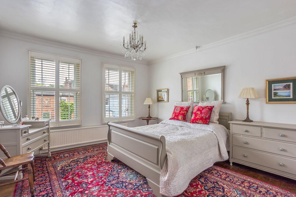 Additional image 11 of 3 bed town house to rentHigh Street, Hungerford RG17