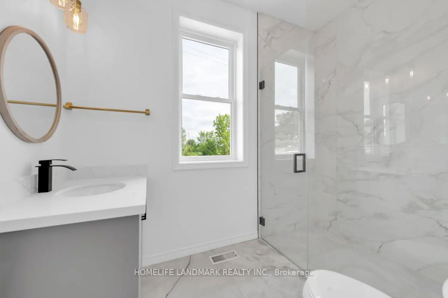 Additional image 9 of 32 Regent Street