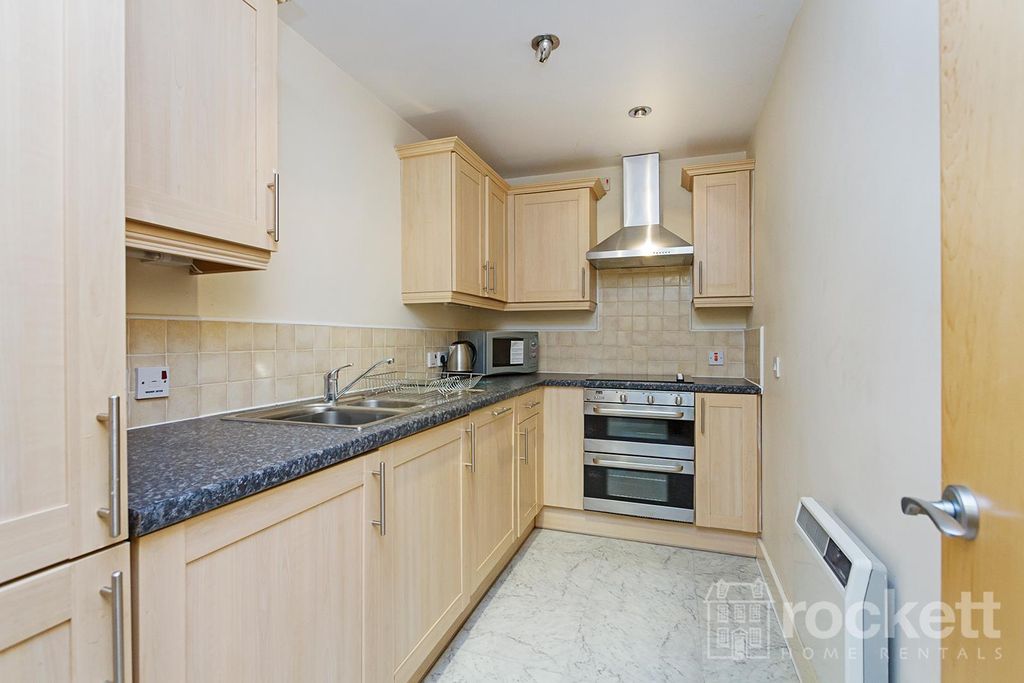 Additional image 28 of 2 bed flat to rentWindsor Court, No. 1 London Road, Newcastle Under Lyme, Staffordshire ST5