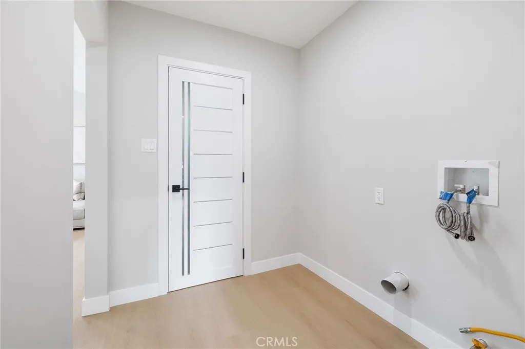 Additional image 78 of 14137 Gain, Arleta, CA 91331