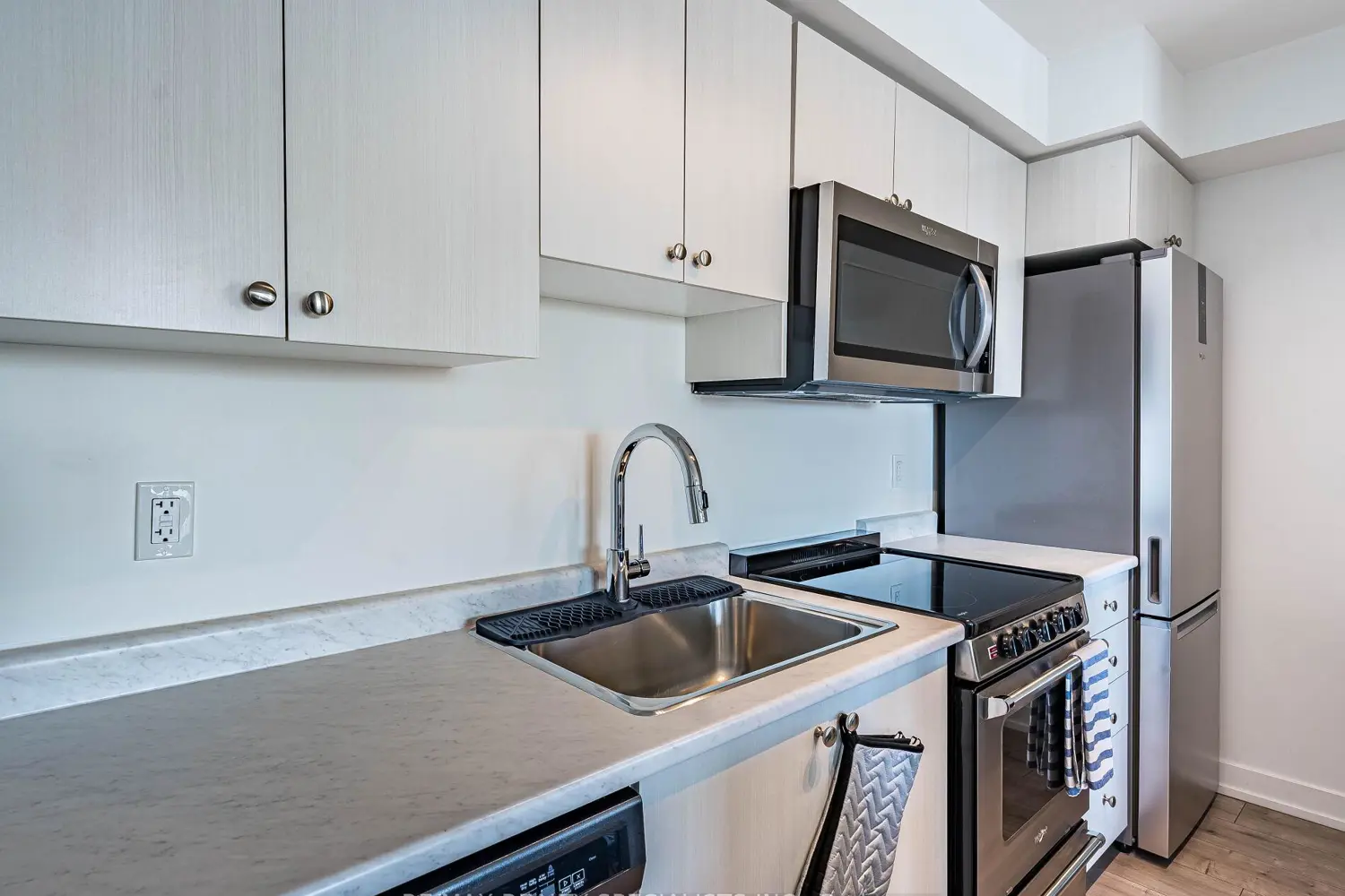 Additional image 7 of 10 Wilby Crescent 802