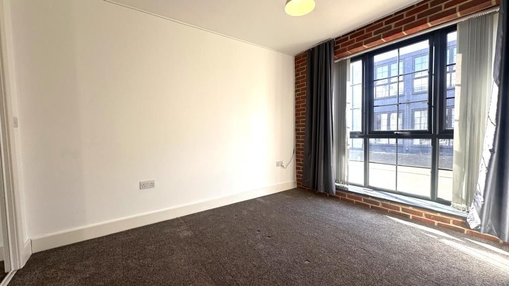 Additional image 4 of 1 bed flat to rentNewbury, Berkshire RG14