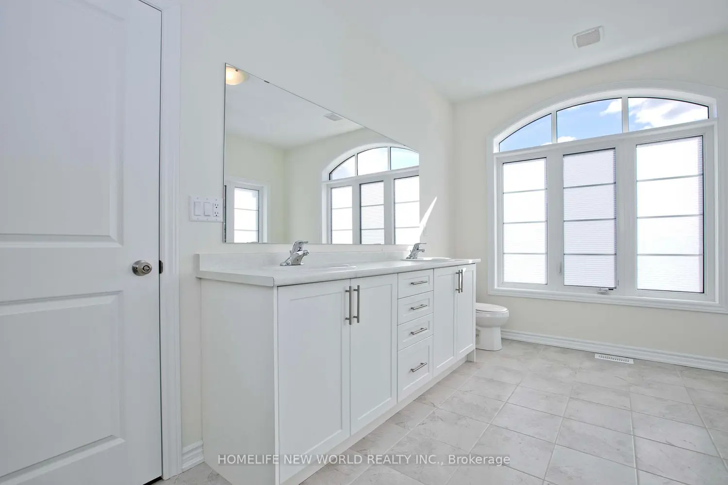 Additional image 13 of 1864 Irish Moss Square