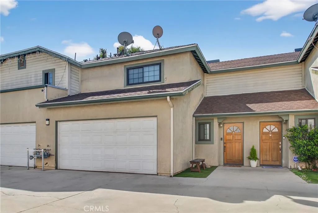 Additional image 3 of 7046 De Celis Place Unit 7, Lake Balboa, CA 91406