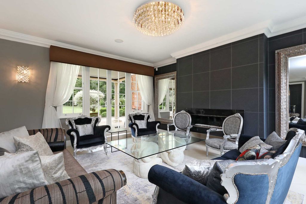 Additional image 9 of 9 bed detached house to rentSlade Oak Lane, Gerrards Cross SL9
