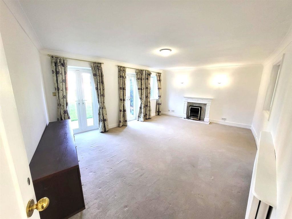 Additional image 6 of 3 bed flat to rentDuckmill Crescent, Bedford MK42