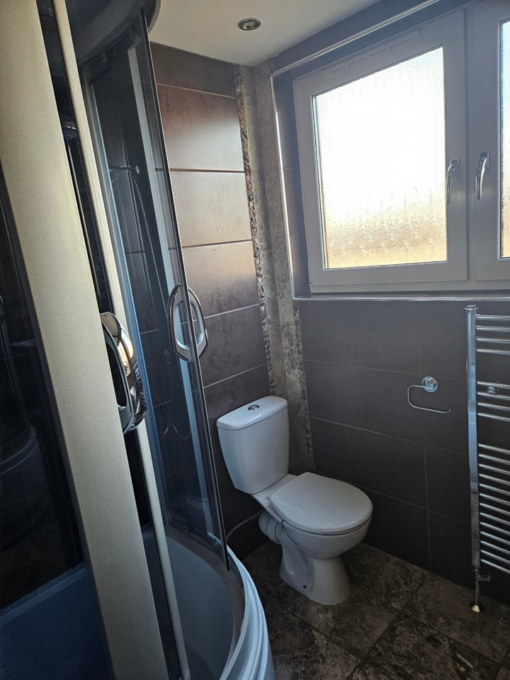 Additional image 19 of 3 Bed Terraced House, Hyvot Court, EH17, N1 7GU