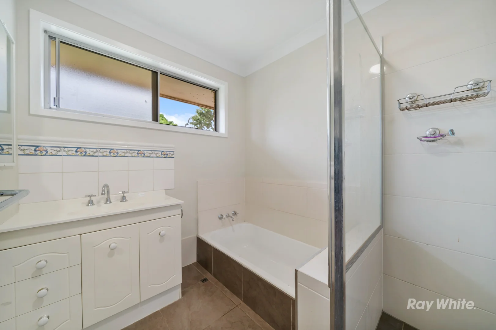 Additional image 11 of 4 Eleanor Avenue, Underwood QLD 4119