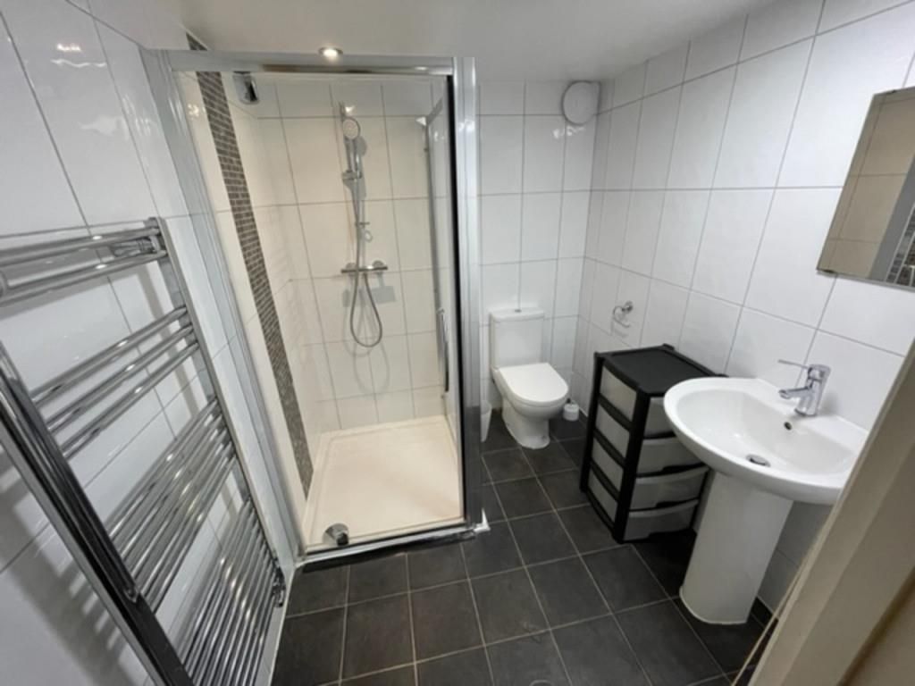 Additional image 13 of 7 bed flat to rent39B, Warwick Street, Leamington Spa CV32