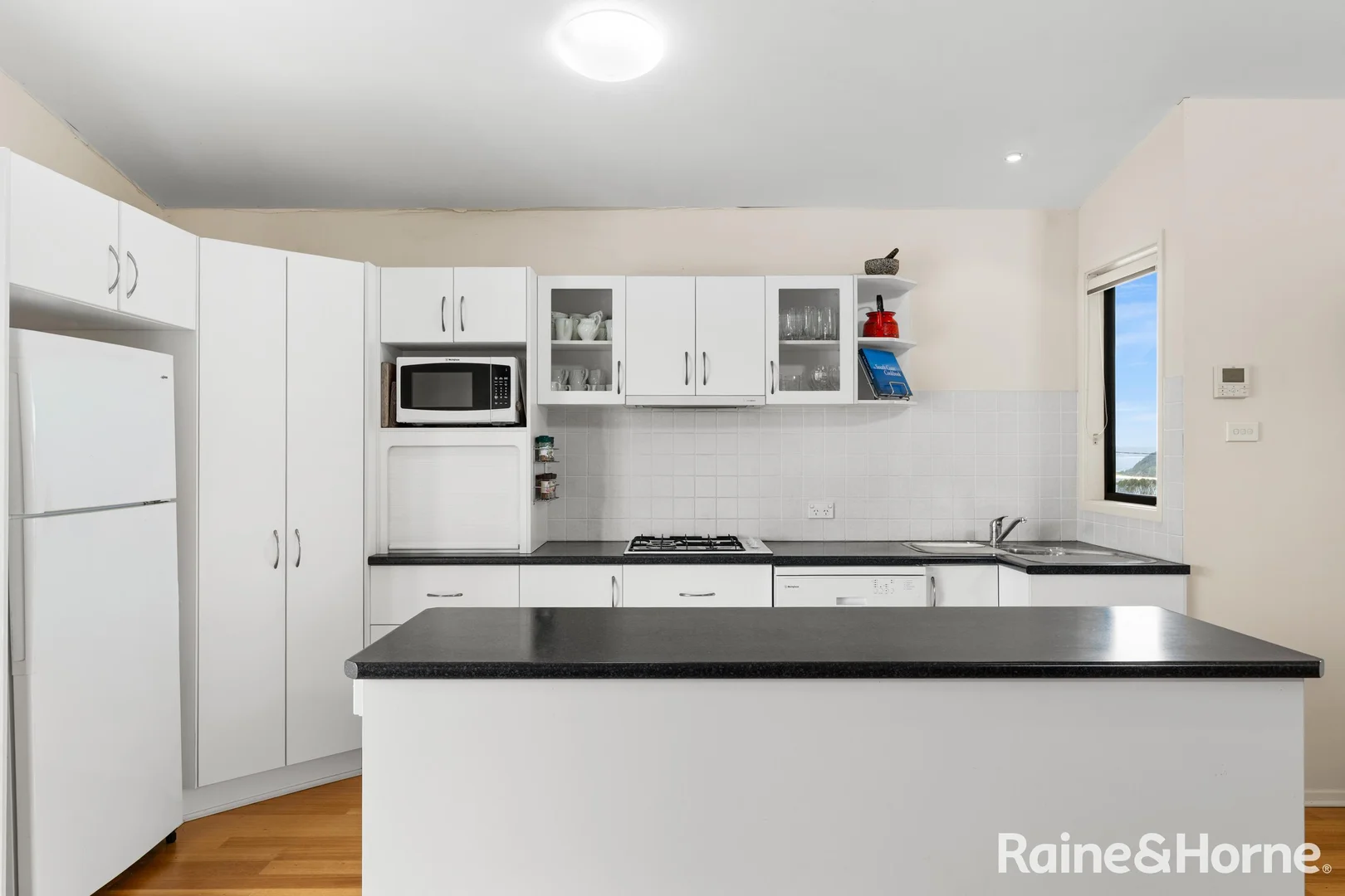 Additional image 5 of 16 The Wheelhouse, Manyana NSW 2539