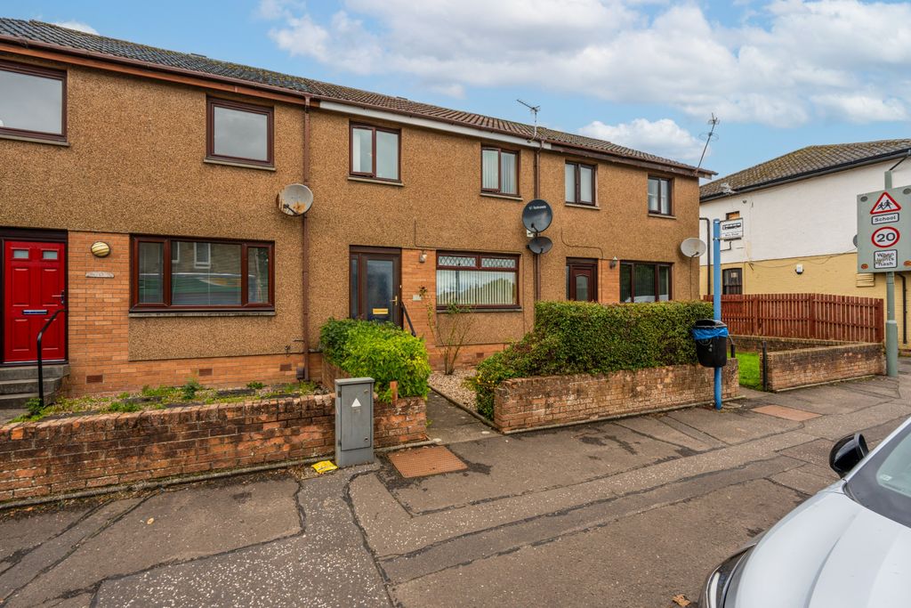 3 bed terraced house to rentStirling Street, Denny, Falkirk FK6