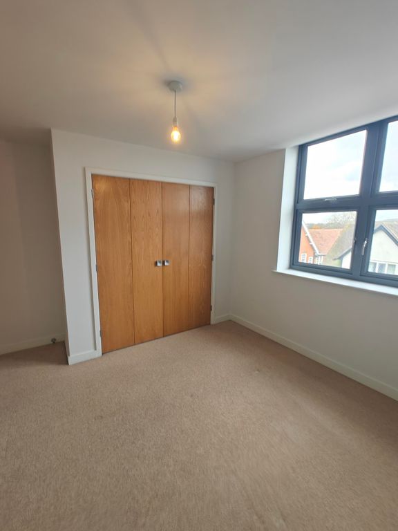 Additional image 5 of 1 bed flat to rentMill Reef House Cheap Street, Newbury RG14