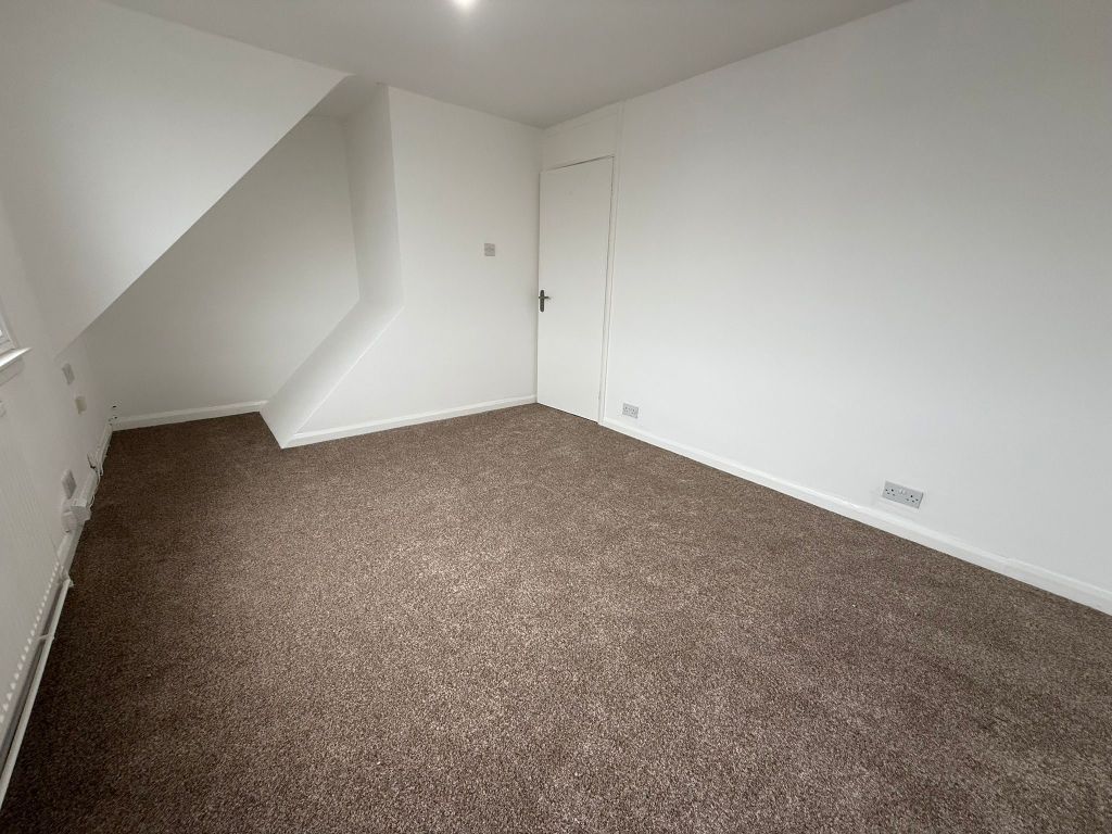 Additional image 10 of 3 bed property to rentAsh Grove, Swansea SA2