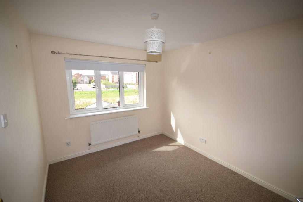 Additional image 6 of 3 bed semi-detached house to rentKersehill Crescent, Falkirk, Stirlingshire FK2