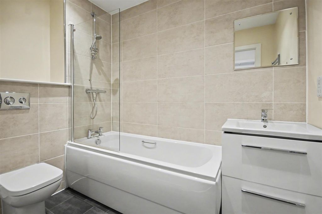 Additional image 7 of 1 bed flat to rentStation Quarter, Hunslet House, Corby NN17