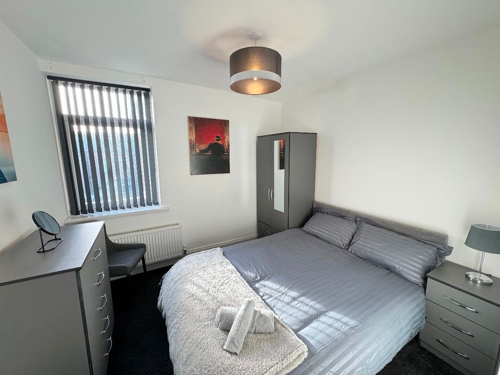 Additional image 10 of 2 bed flat to rentEast Parade, Whitley Bay NE26