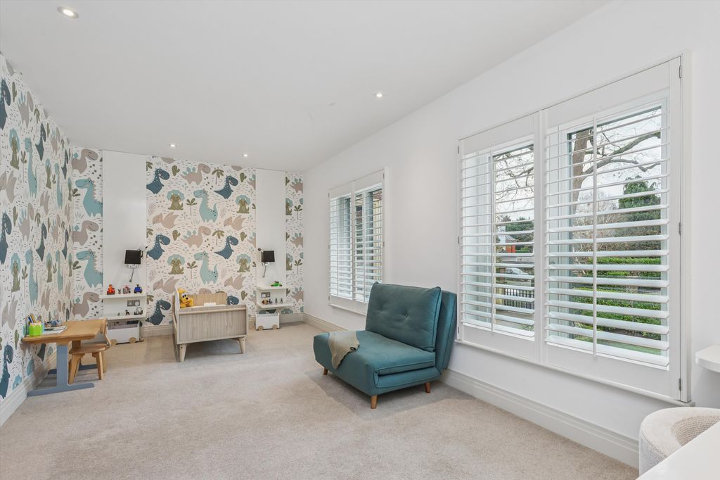 Additional image 17 of 6 bed detached house to rentFairbourne, Cobham, Surrey KT11