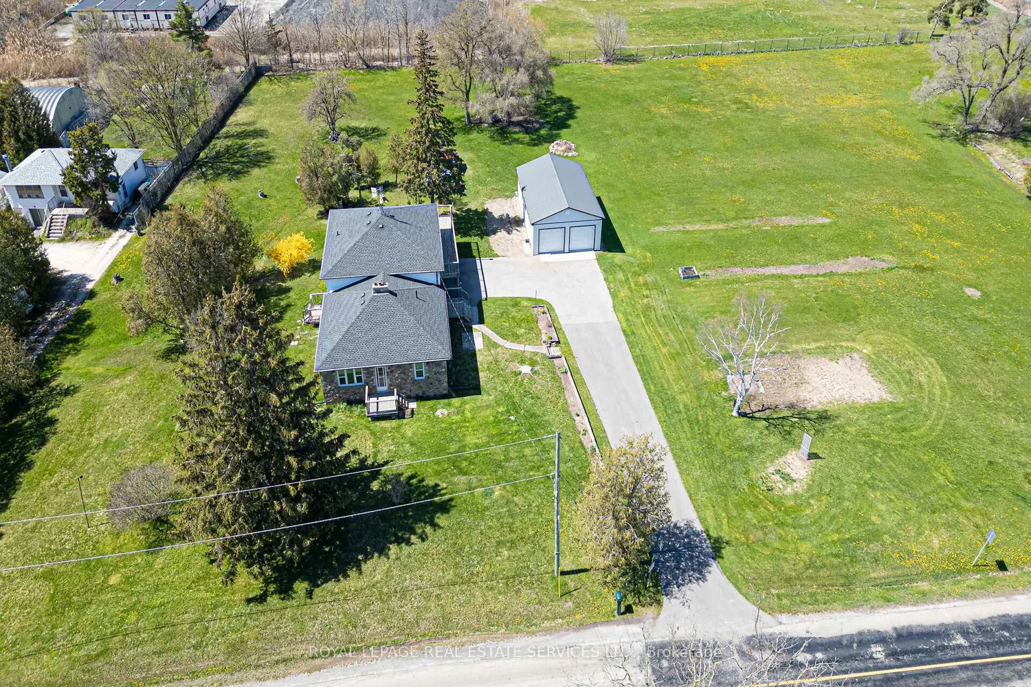 Additional image 14 of 3029 Burnhamthorpe Road