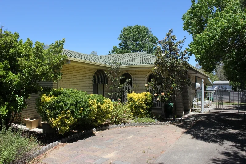 Additional image 2 of 25 Crane Street, Warialda NSW 2402