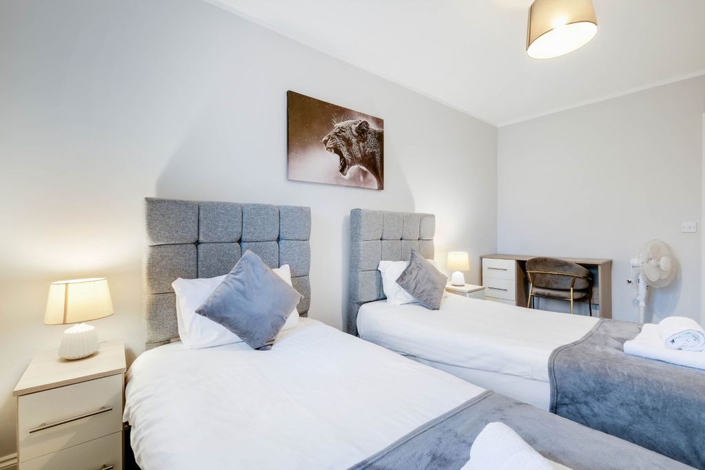 Additional image 16 of 2 bed flat to rentWest Wycombe Road, High Wycombe HP12