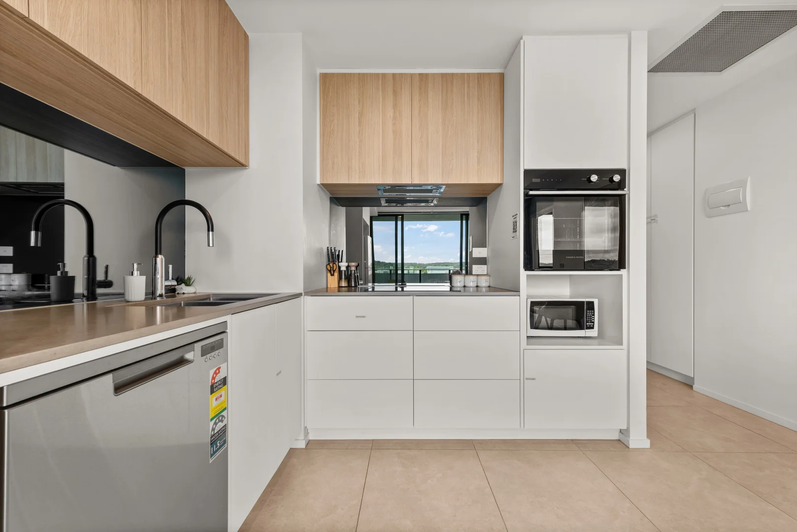 Additional image 12 of 601/349 Northbourne Avenue, Lyneham ACT 2602
