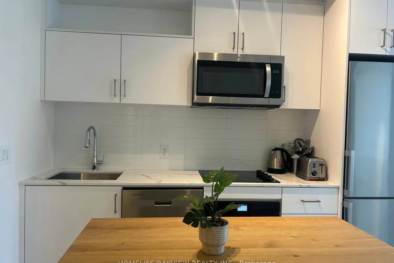 Additional image 5 of 135 Lower Sherbourne Street 868