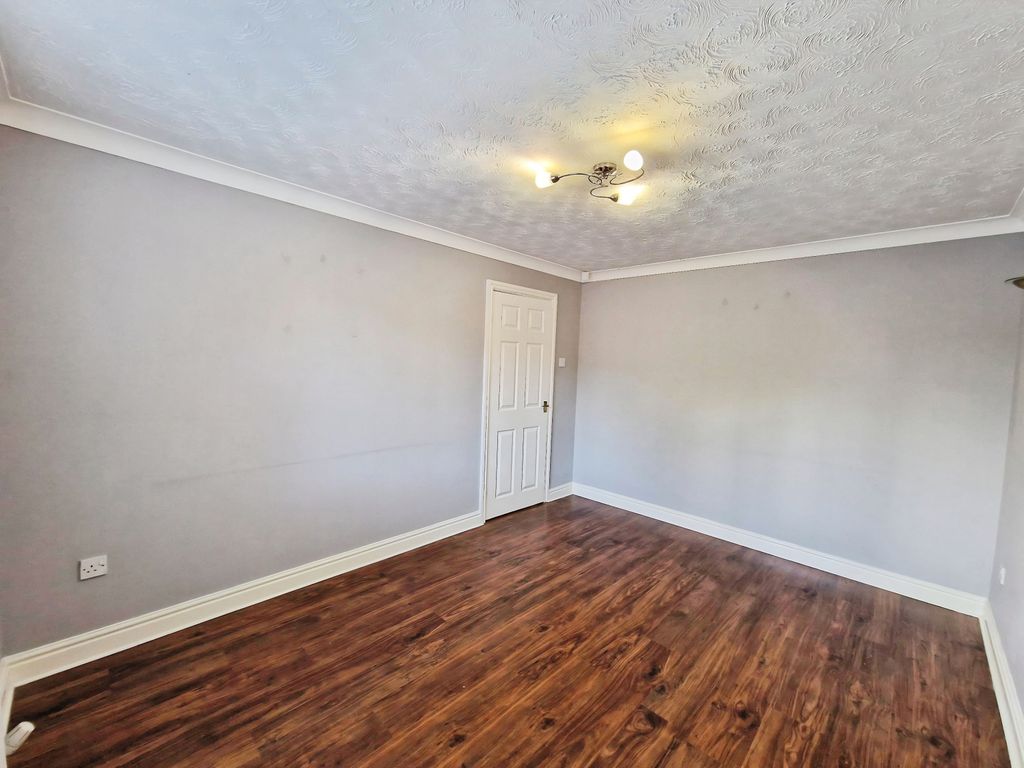Additional image 3 of 3 bed terraced house to rentChurch Farm Court, Willaston CH64