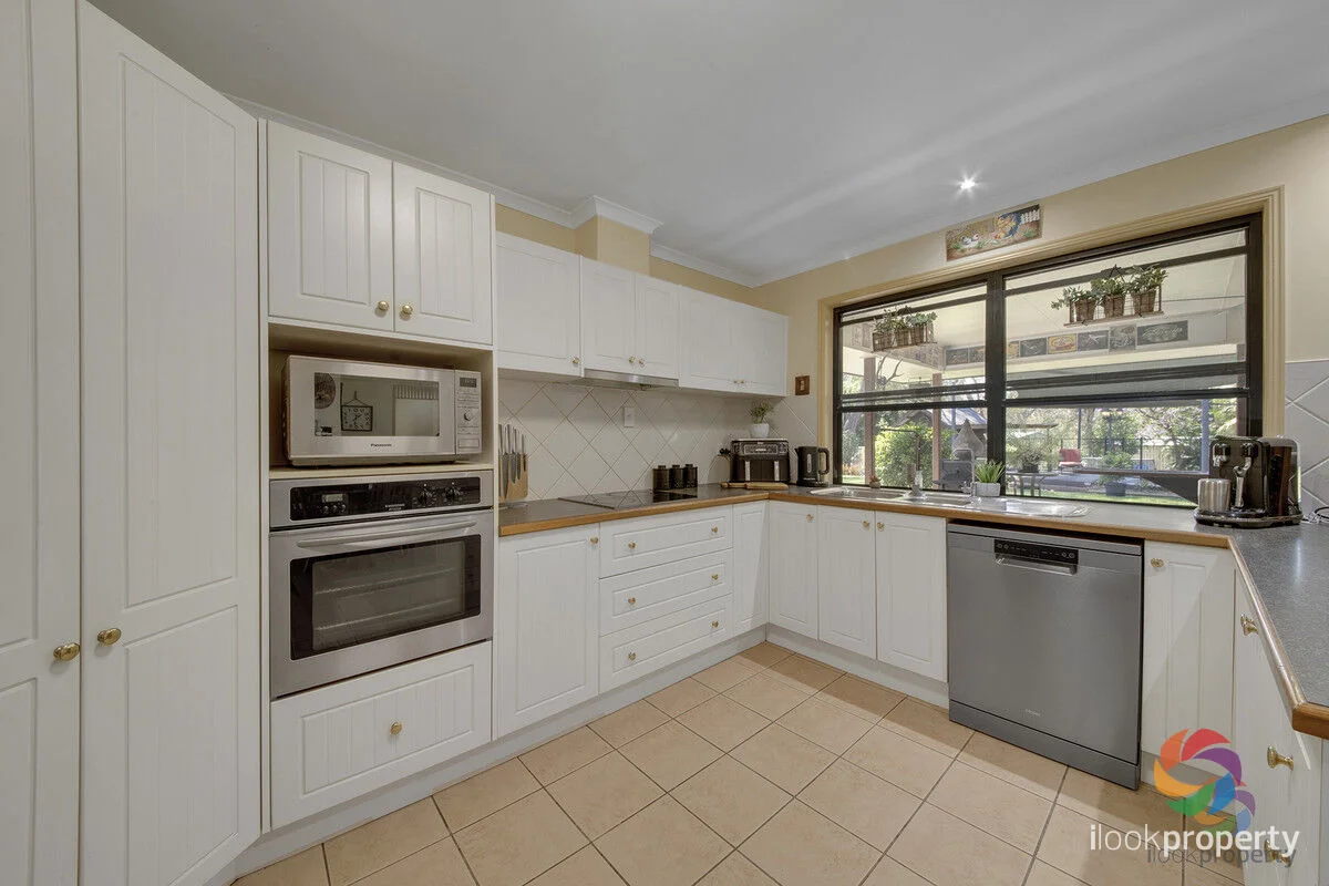 Additional image 7 of 2 Coal Crescent, Tannum Sands QLD 4680