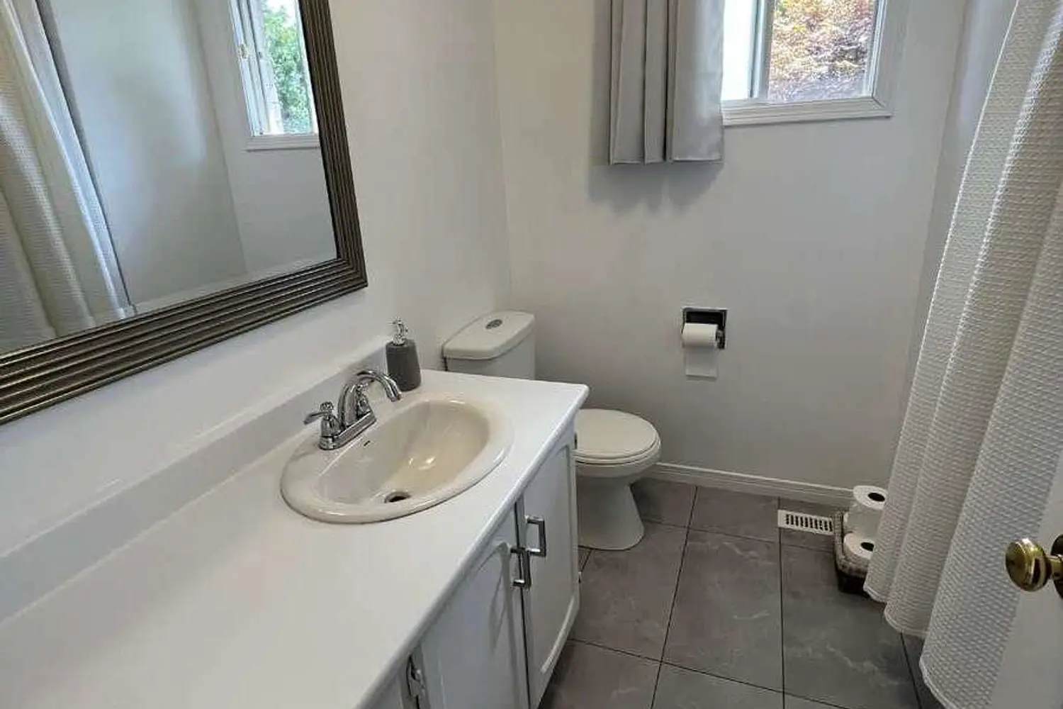 Additional image 11 of 102 Burwell Crescent