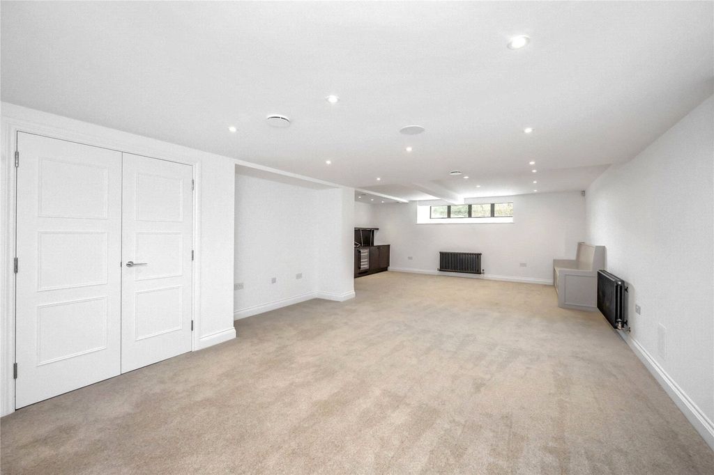 Additional image 14 of 6 bed detached house to rentNash Lane, Scaynes Hill, Haywards Heath, West Sussex RH17