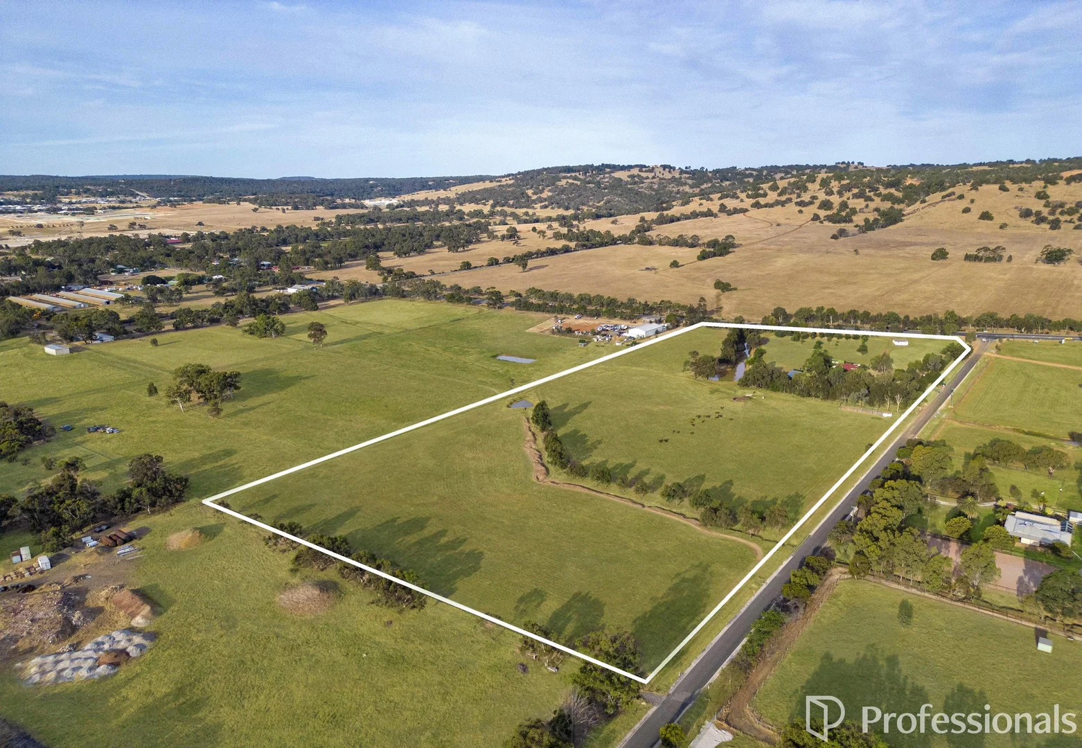 Additional image 17 of 2 Warren Road, Bullsbrook WA 6084