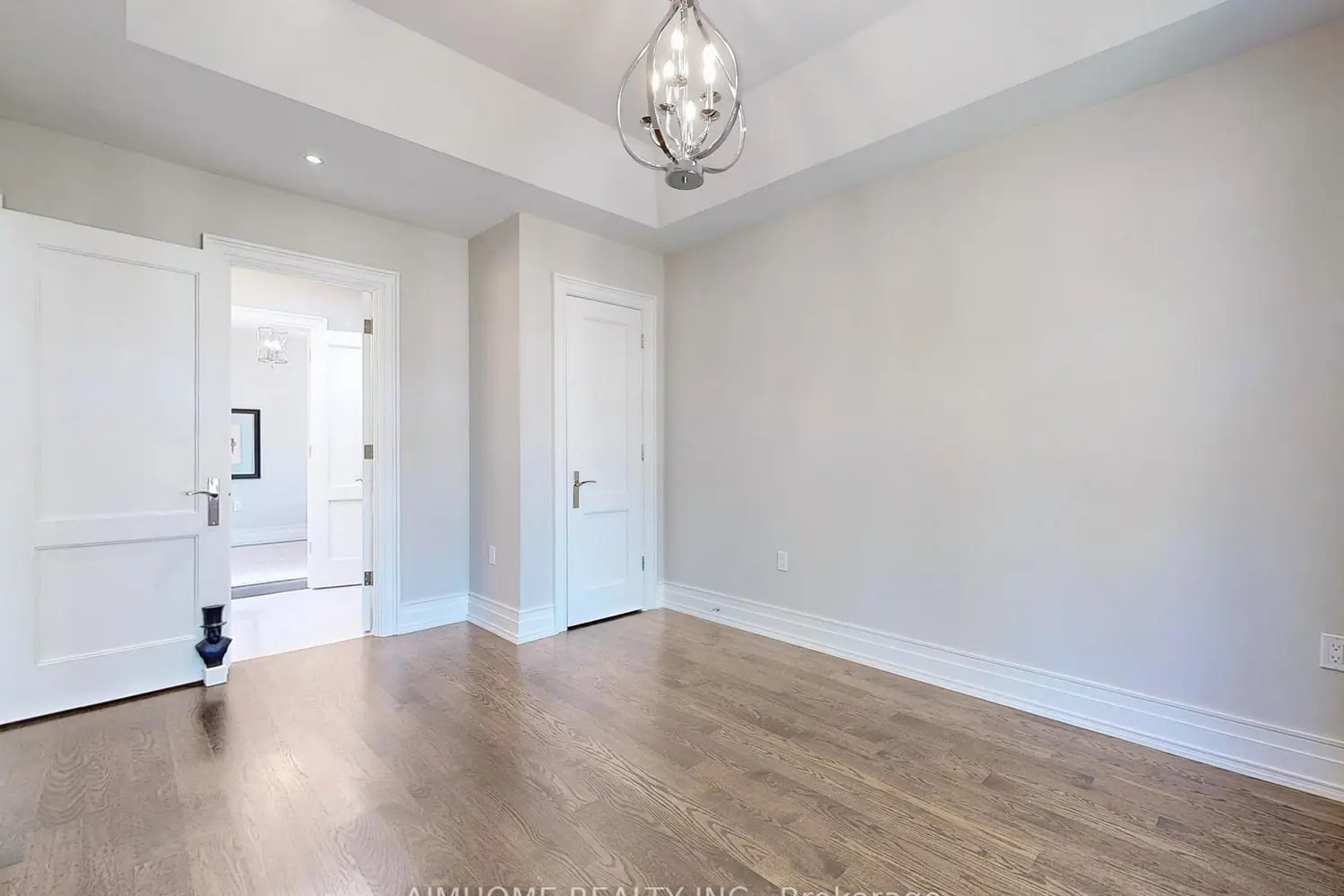 Additional image 13 of 143 Kingsdale Avenue