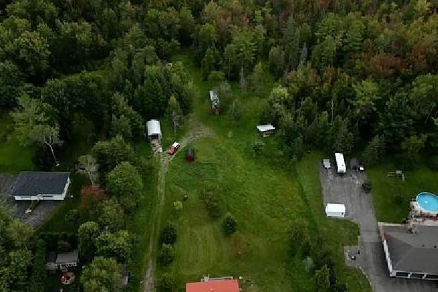 Additional image 2 of 8555 10Th Line