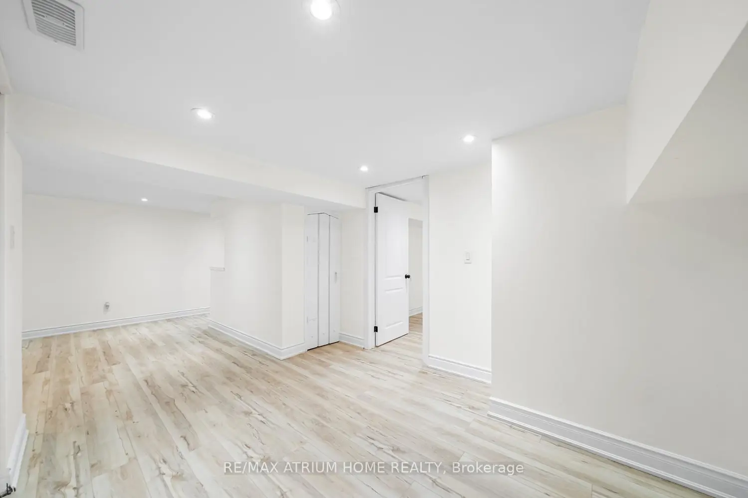 Additional image 8 of 132 Homewood Avenue